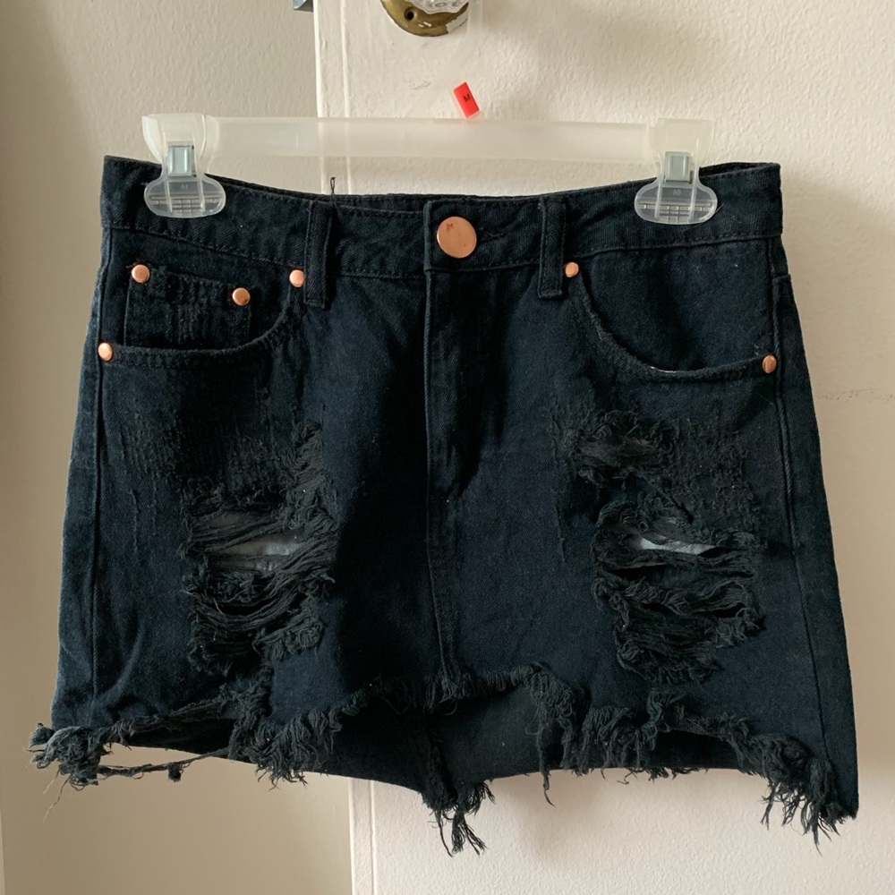 Black skirt, worn once, size small